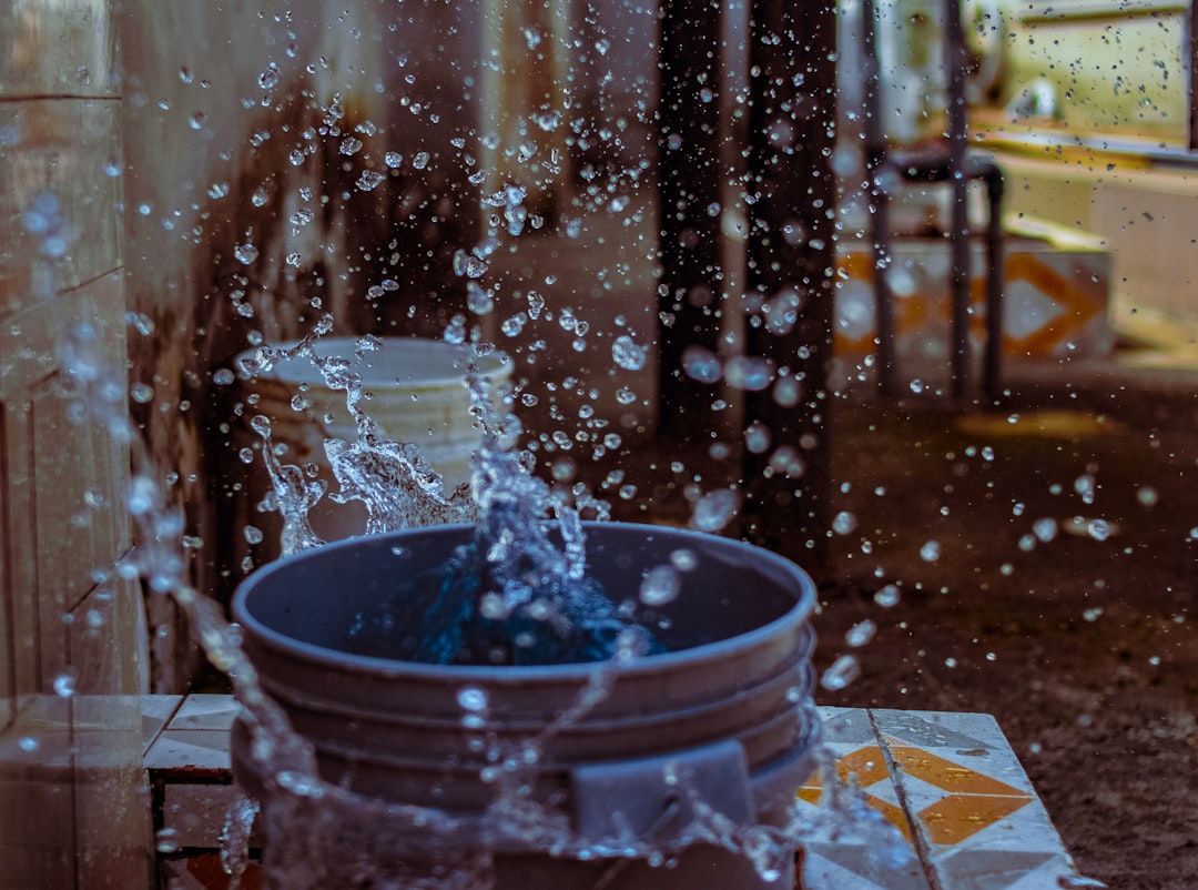 how to power wash the house