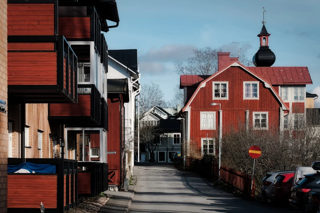 Core Energy‑Saving Strategies in Scandinavian Designs