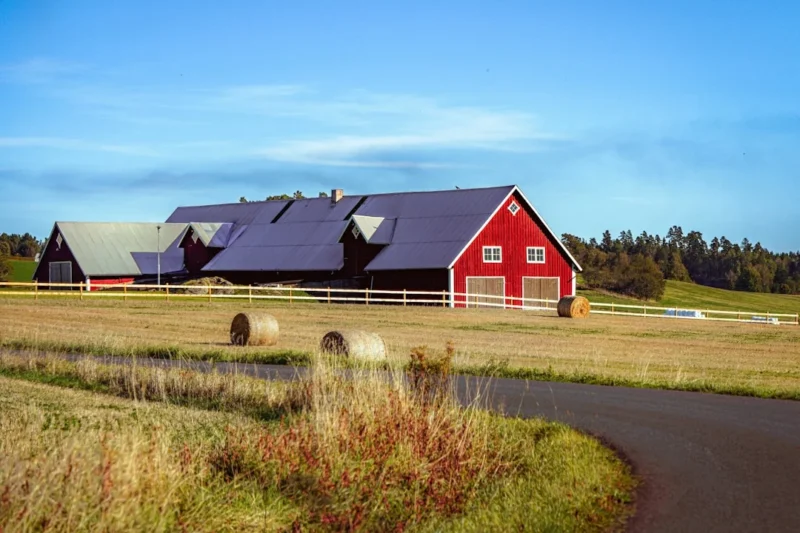 Powerfully Efficient Modern Farmhouse House Plans – Save Money & Live Green