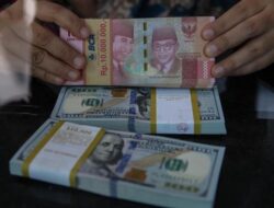 Rupiah Catat Rekor Terlemah Baru, Dolar AS Tembus Rp17.865