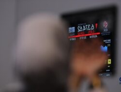 Saham Big Banks Ambruk Jelang Long Weekend, Apa Penyebabnya?