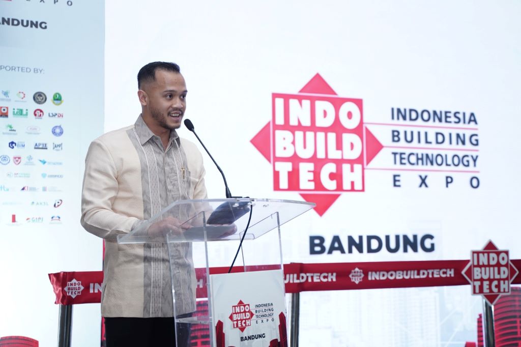 IndoBuildTech Bandung 2026 pameran material bangunan arsitektur dan desain interior di Sudirman Grand Ballroom Bandung