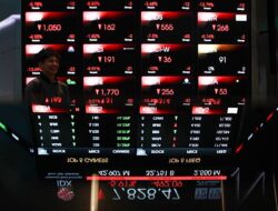IHSG Ambruk 4%, Terburuk di Dunia: Moody’s dan Rupiah Jadi Biang Kerok