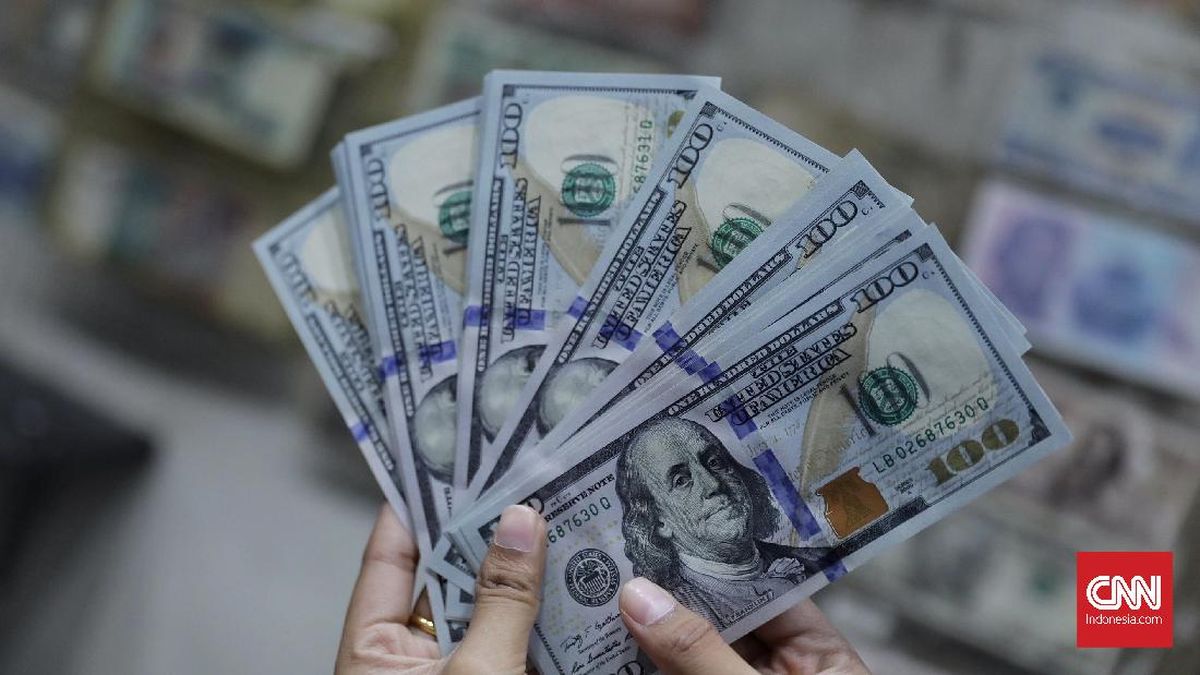 Rupiah Jebol Rp18.000, Biaya Bangun Rumah Terancam Melonjak Tajam