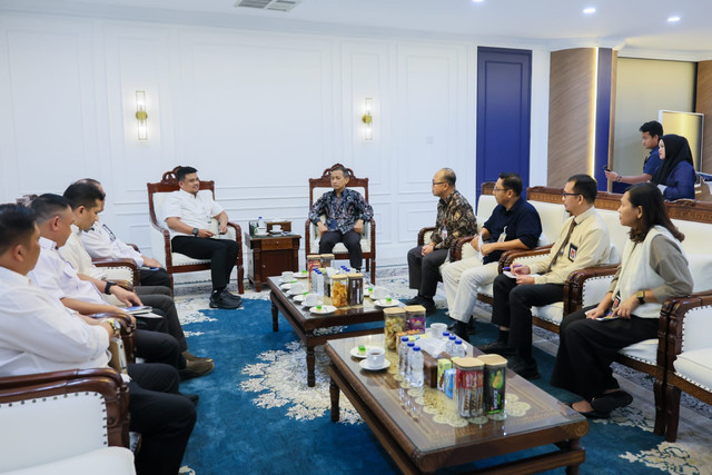 Bobby Nasution Minta OJK Perkuat Sinergi Percepat Program 3 Juta Rumah di Sumut
